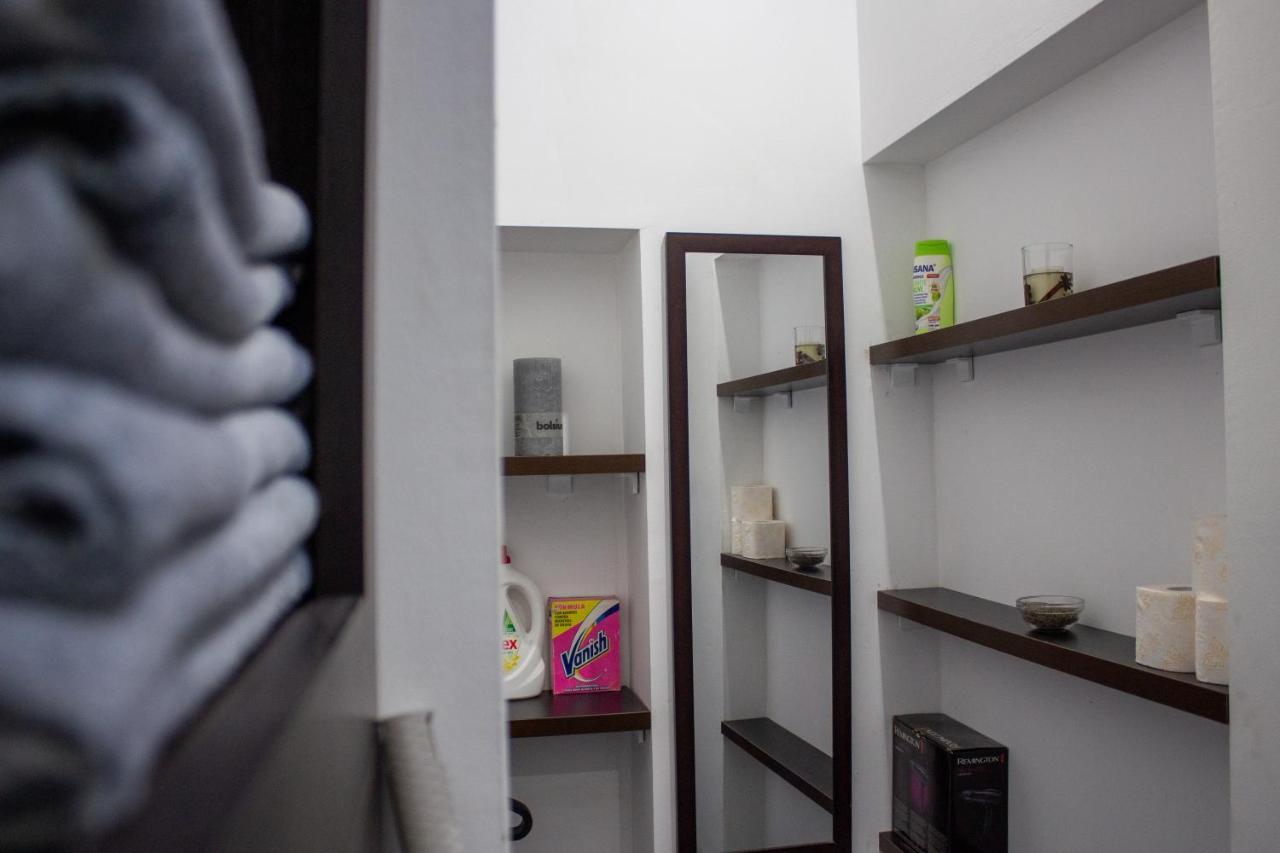 Yox Apartment 1 Oradea Exterior foto